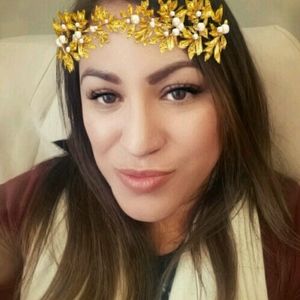 Meet your Posher, Lidia